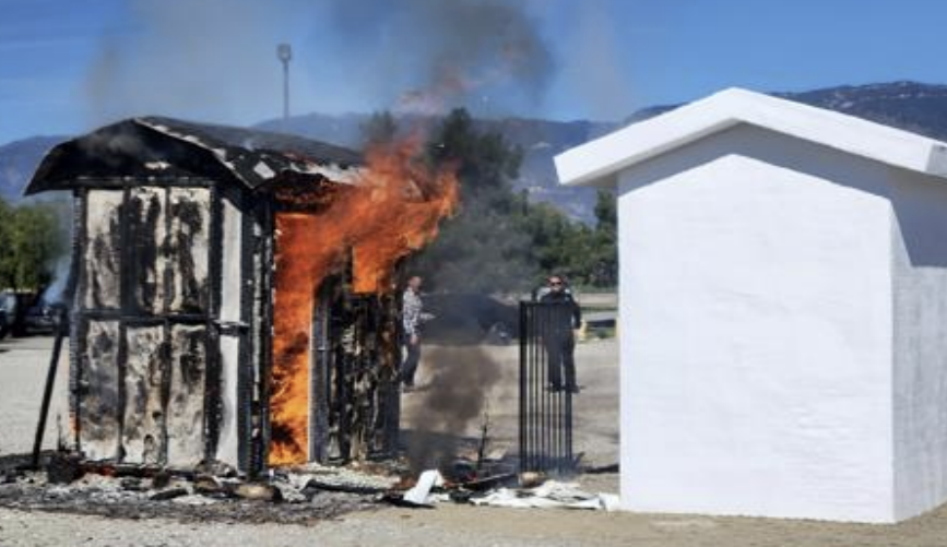 Imagen de ensayo prueba que simula un incendio forestal que podría llegar a una asa