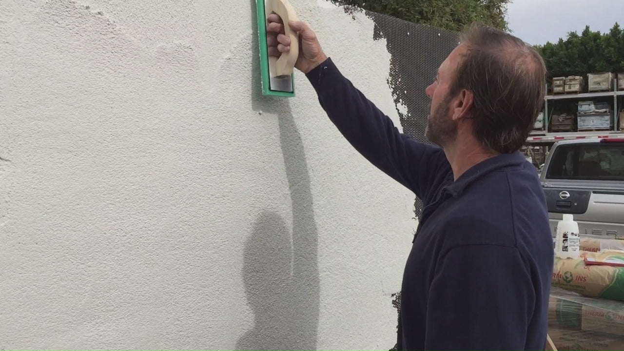 video con aplicacion estuco termico USTUCCO